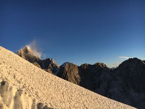 三夫户外清明节活动：东方阿尔卑斯四姑娘山二峰攀登（2017年04月02日-04月07日）
