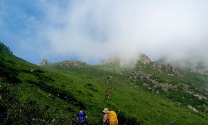 “塔尔寺-北灵-东灵-下马威”徒步穿越(5月13 周六)