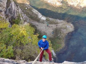 【三夫活动】房山铁锁崖溯溪绳降，45米绳降体验（2020年6月6日）